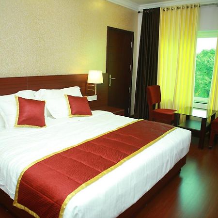 Seashore Residency Kodungallur Luaran gambar