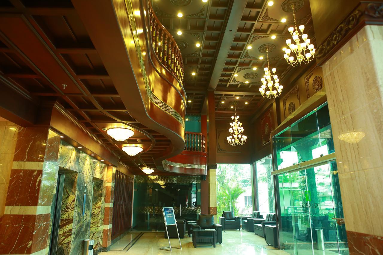 Seashore Residency Kodungallur Luaran gambar