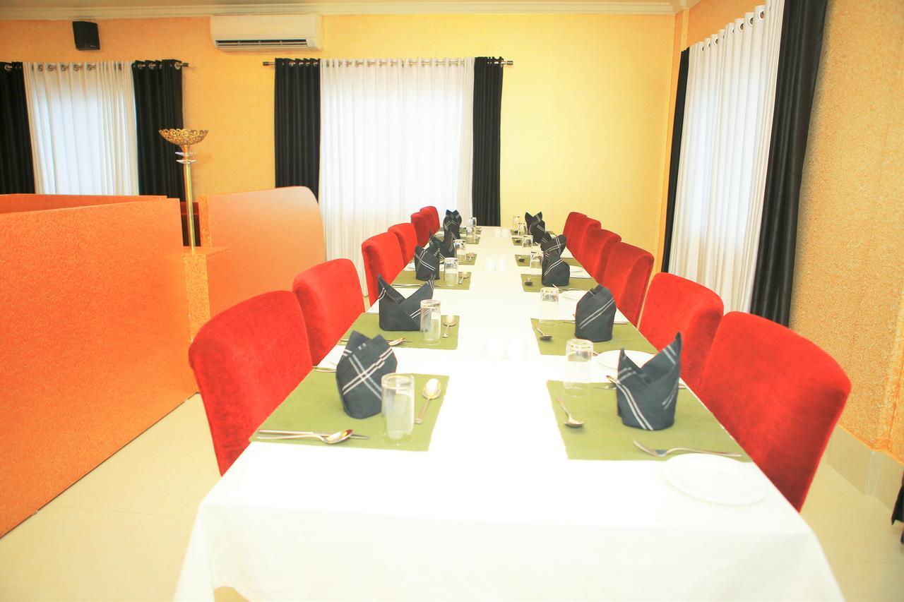 Seashore Residency Kodungallur Luaran gambar